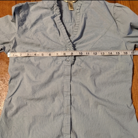 Banana Republic Long Sleeve Button Down Shirt - Picture 4 of 7